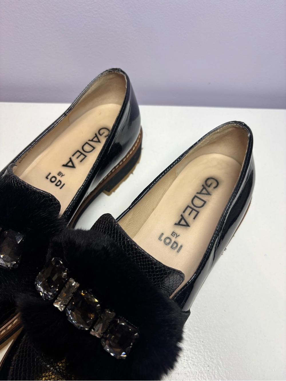 Gadea by LODI Black Patent Faux Fur & Crystal Chic Luxury Whimsical Loafers 40 - Picture 3 of 7